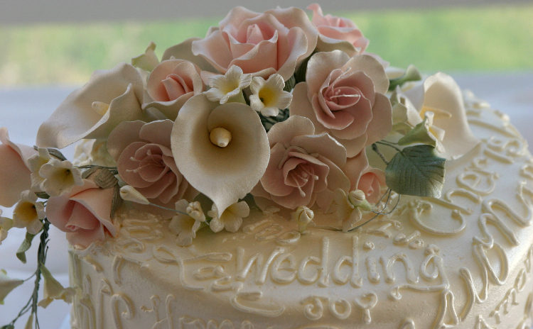 Wedding Cake with flowers